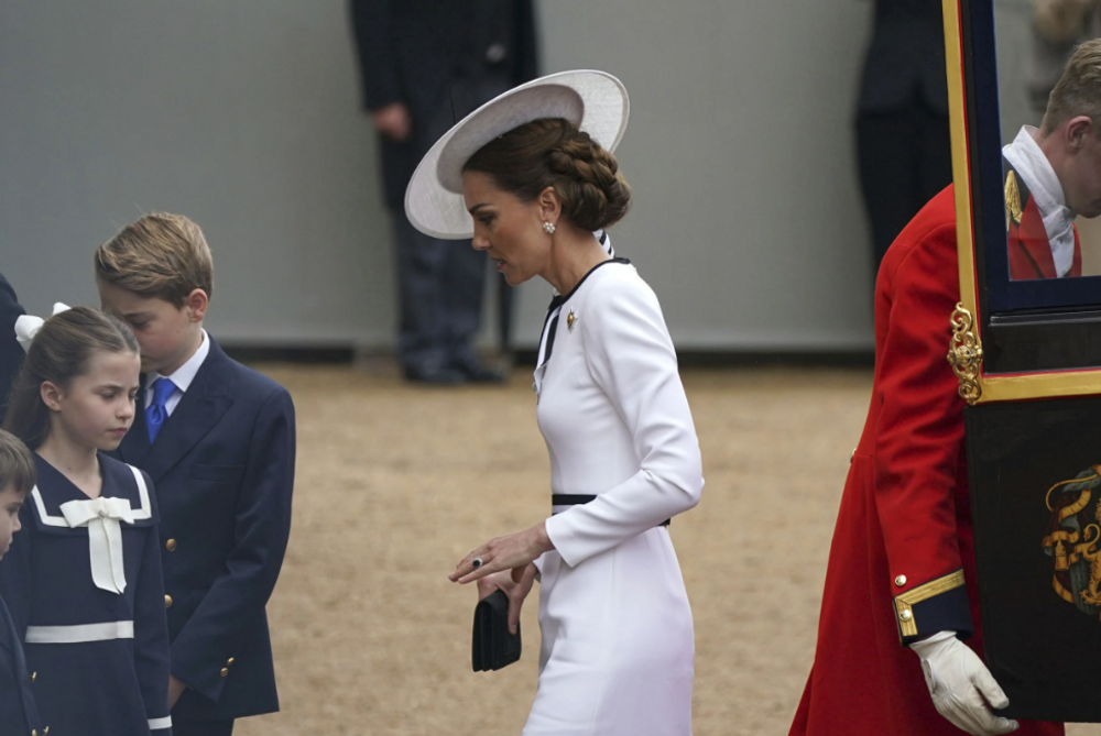 Princess Kate Makes First Public Appearance In Six Months Amidst Cancer  Battle - i24NEWS