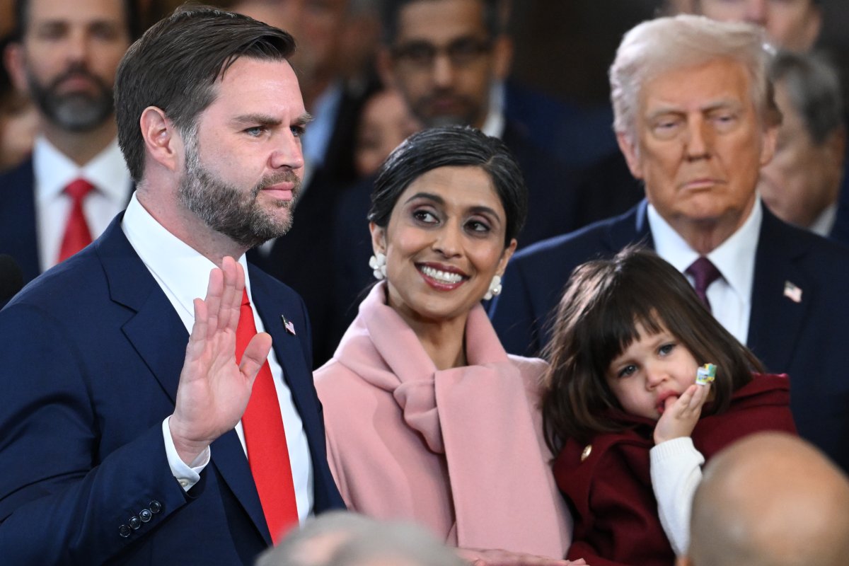 Who is Usha Vance? What to know about the lawyer married to JD Vance -  National | Globalnews.ca